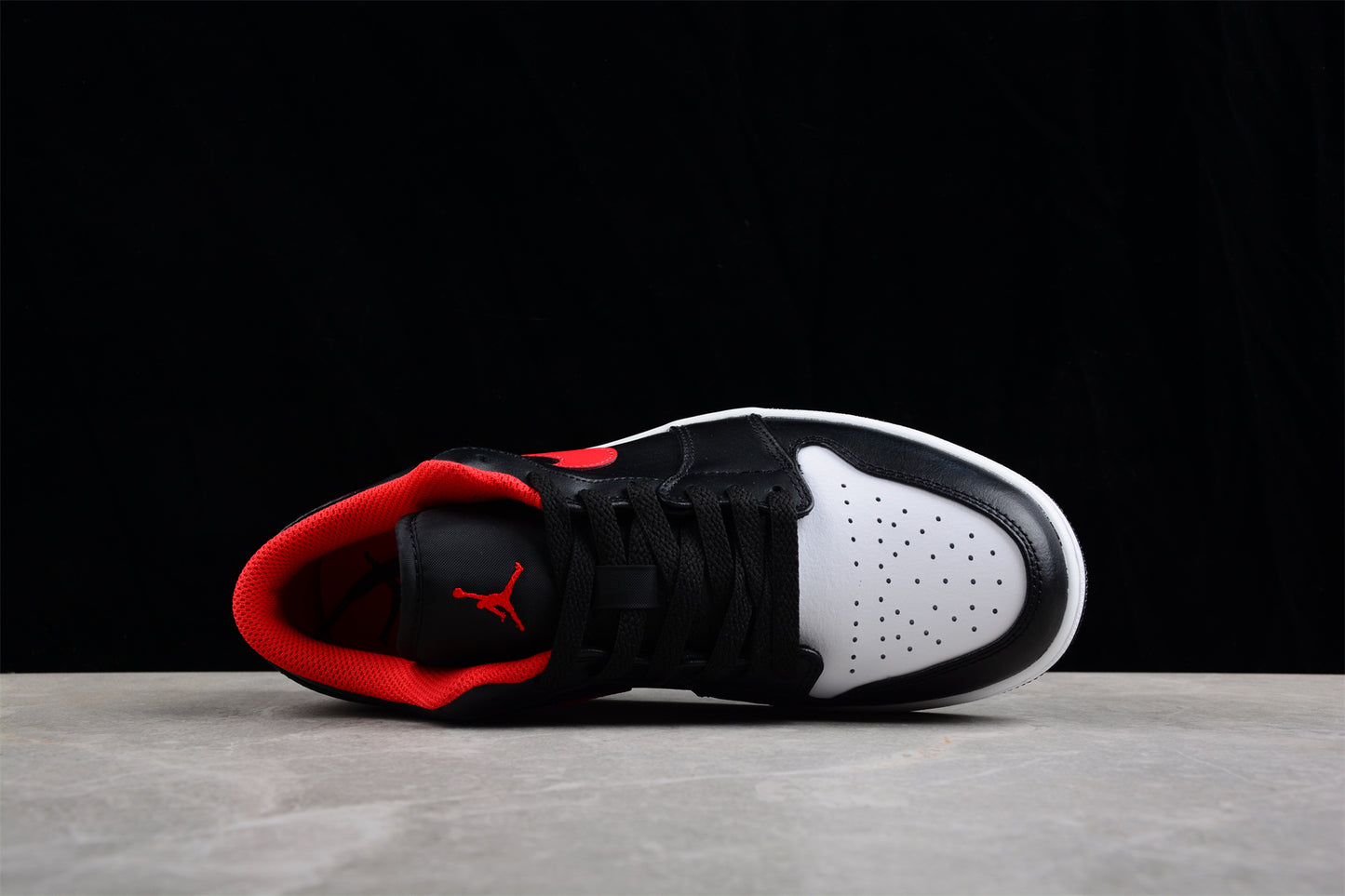 Nike Air Jordan 1 Low (GS) "White Toe"