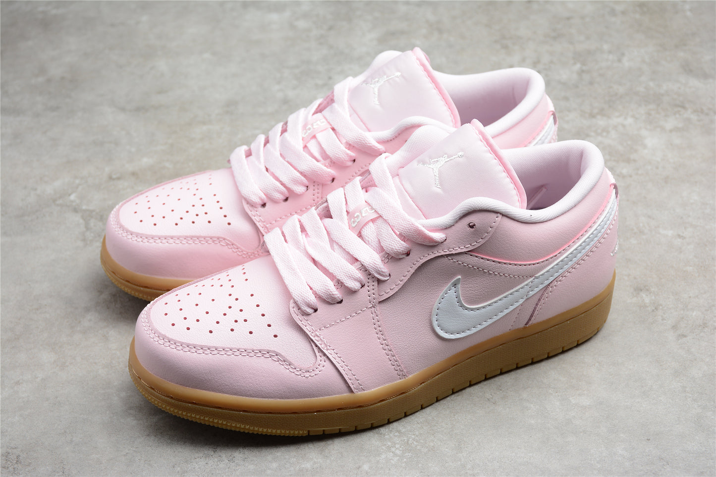 Nike Air Jordan 1 Low "Pink Gum"