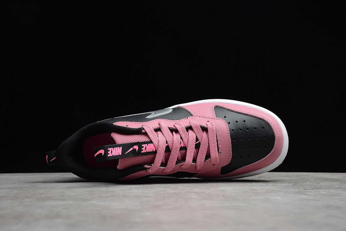 Nike Court Borough Low 2 SE "Desert Berry"