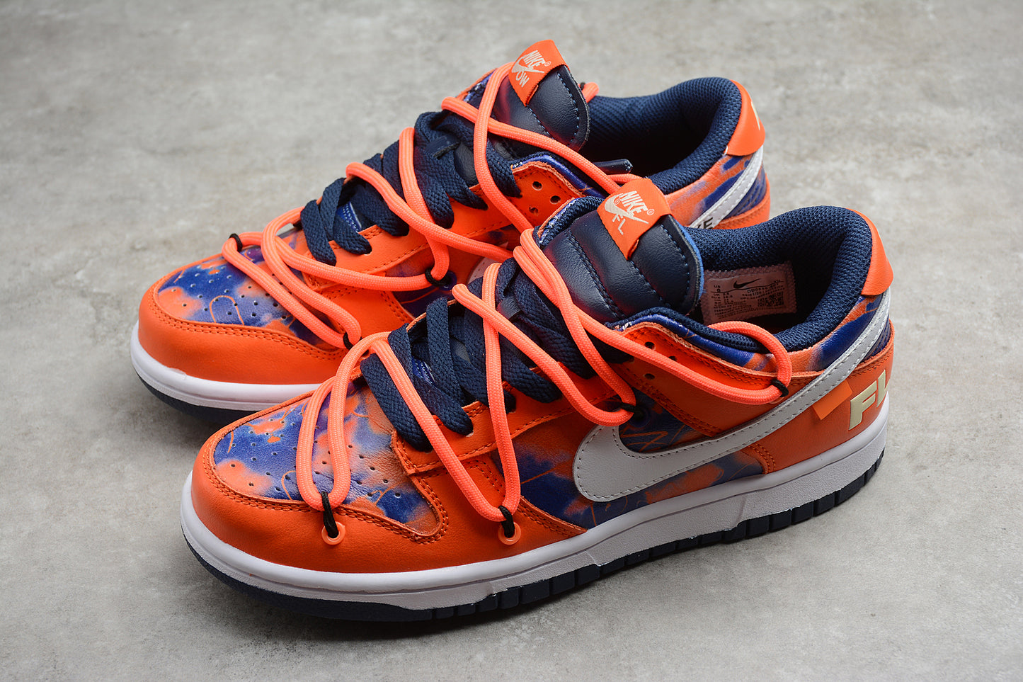 Nike Dunk Low Off-White Futura "Syracuse"