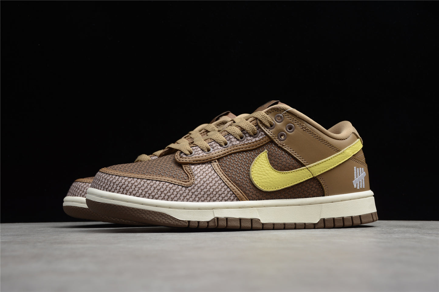 Undefeated x Nike Dunk Low SP “Canteen” (Inside Out)