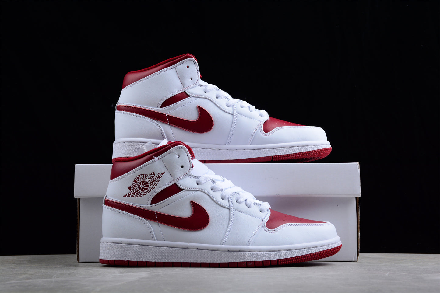 Air Jordan 1 Mid 'Reverse Chicago' - Best Reps Website 2025
