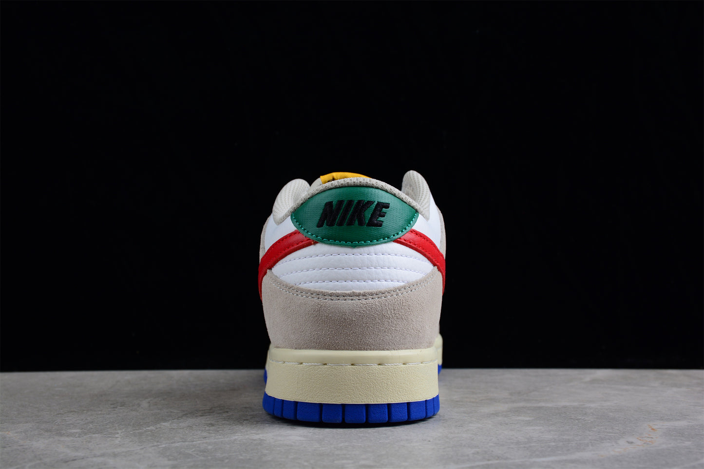 Nike SB Dunk Low Pro "Matte Silver Varsity Royal"