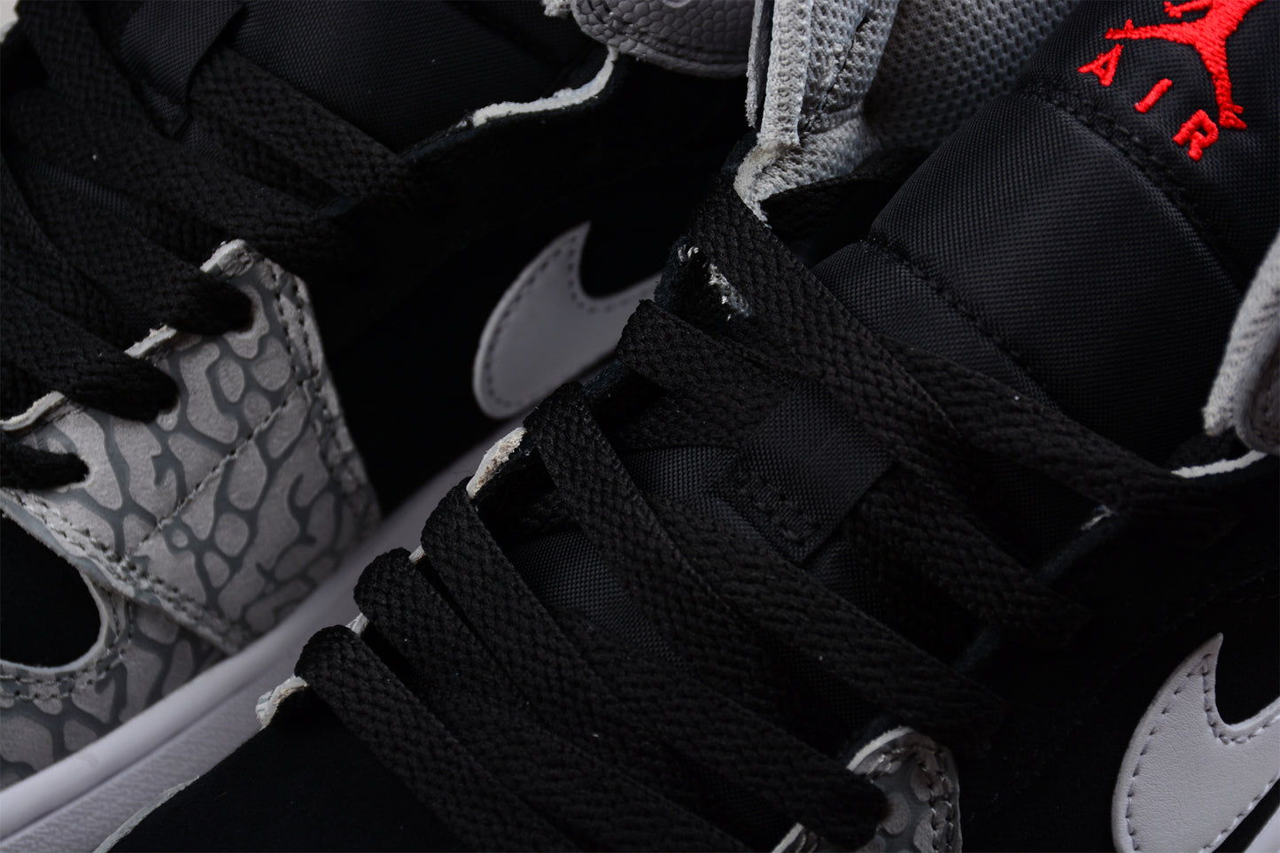 Air Jordan 1 Mid SE "Elephant Toe" - Best Reps Website 2025