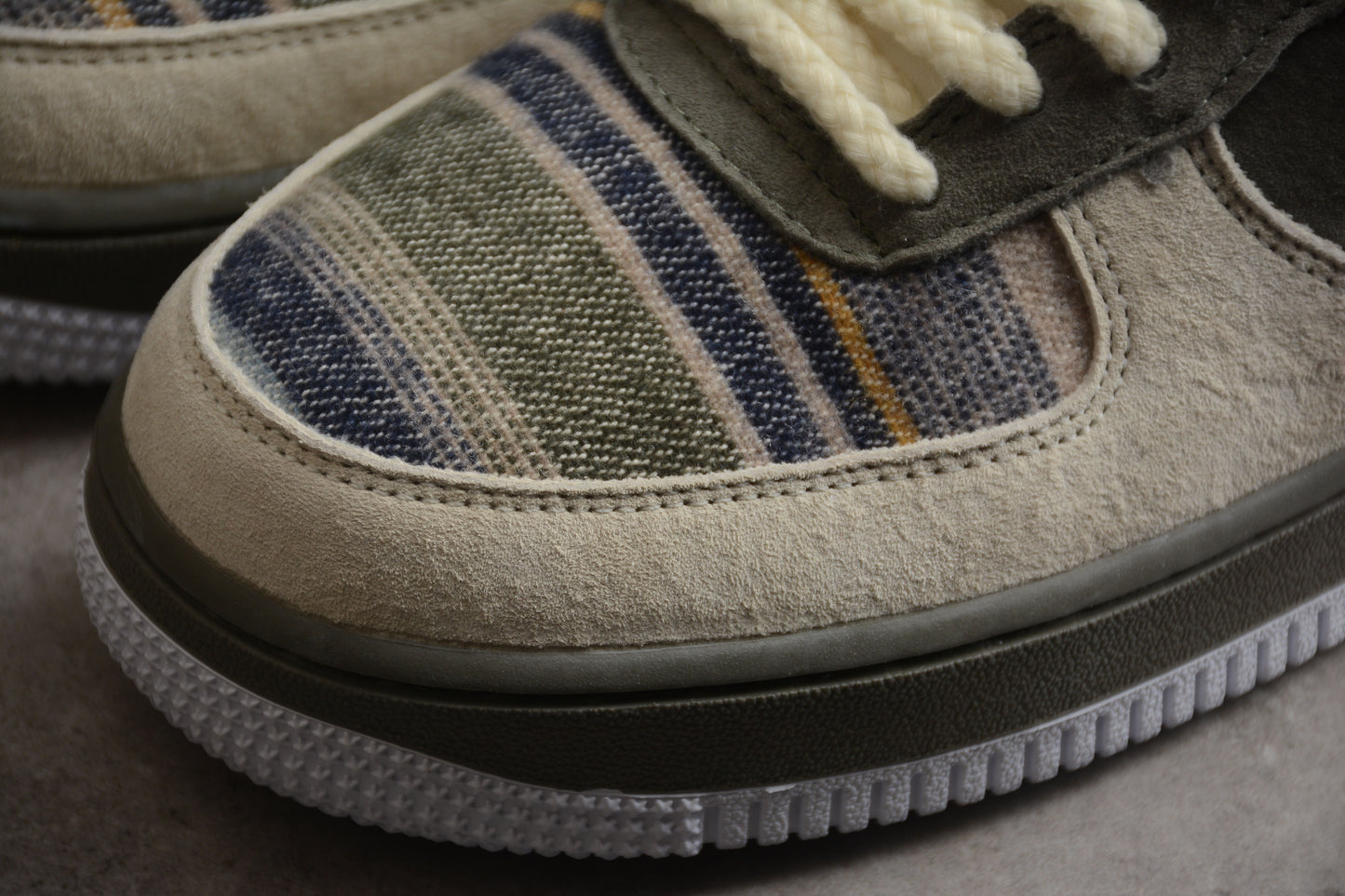 Air Force 1 '07 Low "Cargidan (Dot Perfect) DK Grey"