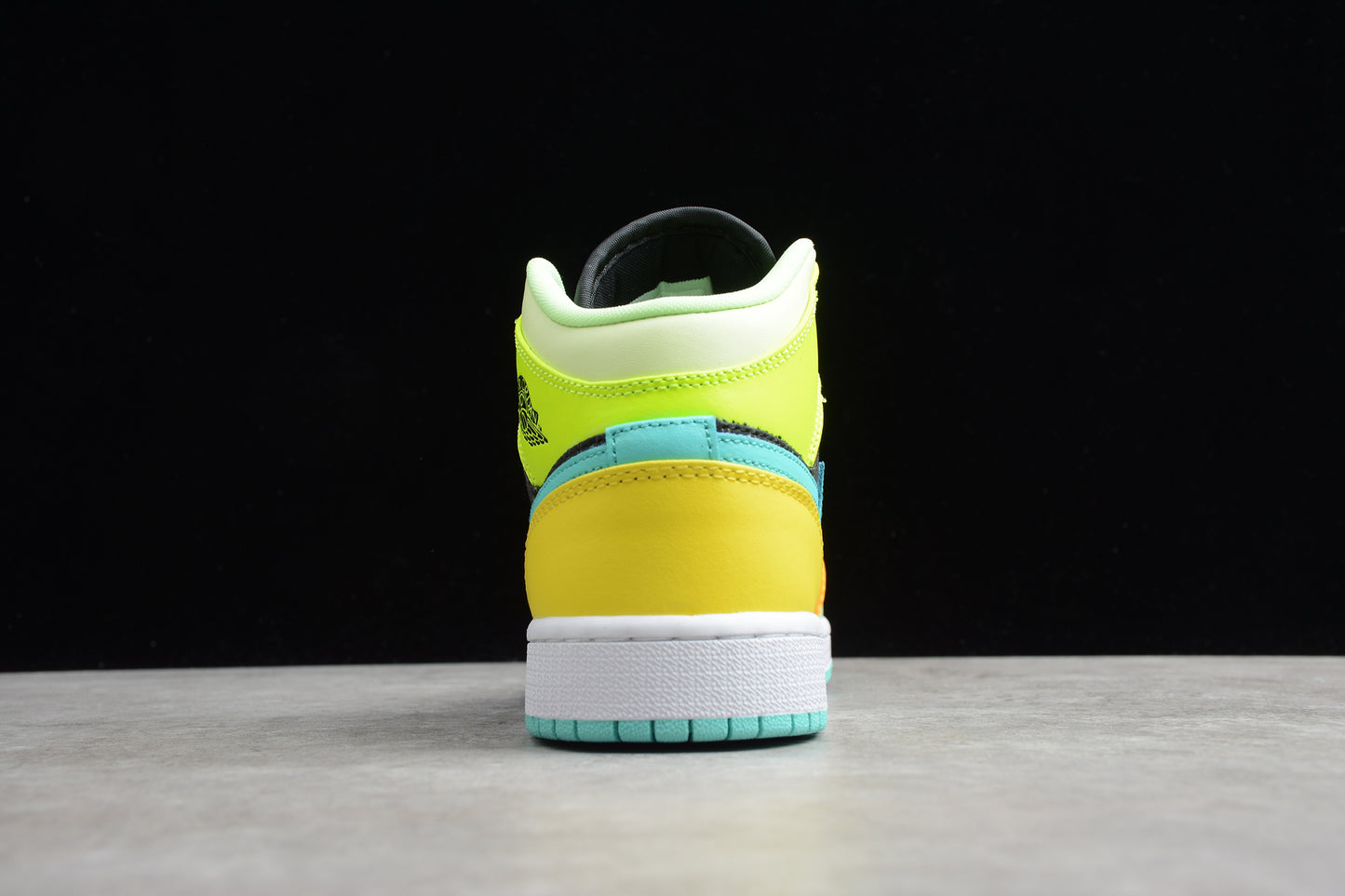 Nike Air Jordan 1 Mid SE GS "Clover Aurora Green" - Best Reps Website 2025