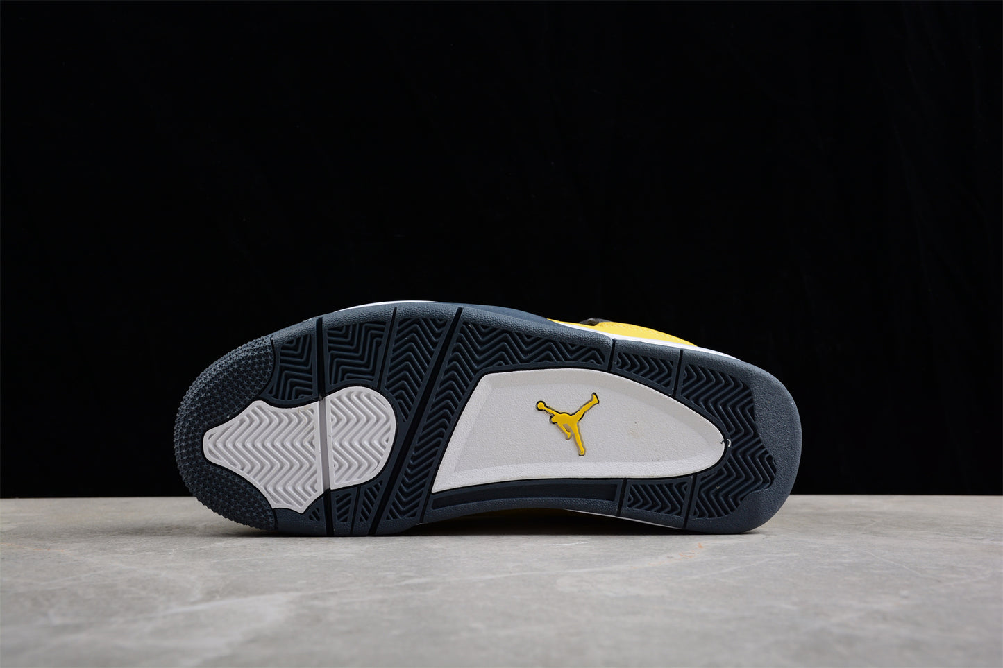 Air Jordan 4 Retro "Lightning" - Best Reps Website 2025