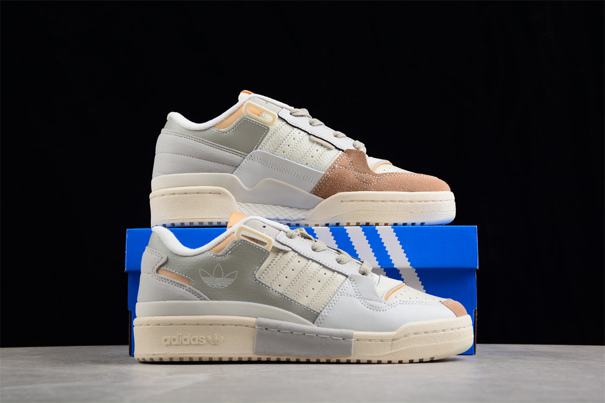 adidas Originals Forum Exhibit Low sneakers in Beige/Grey