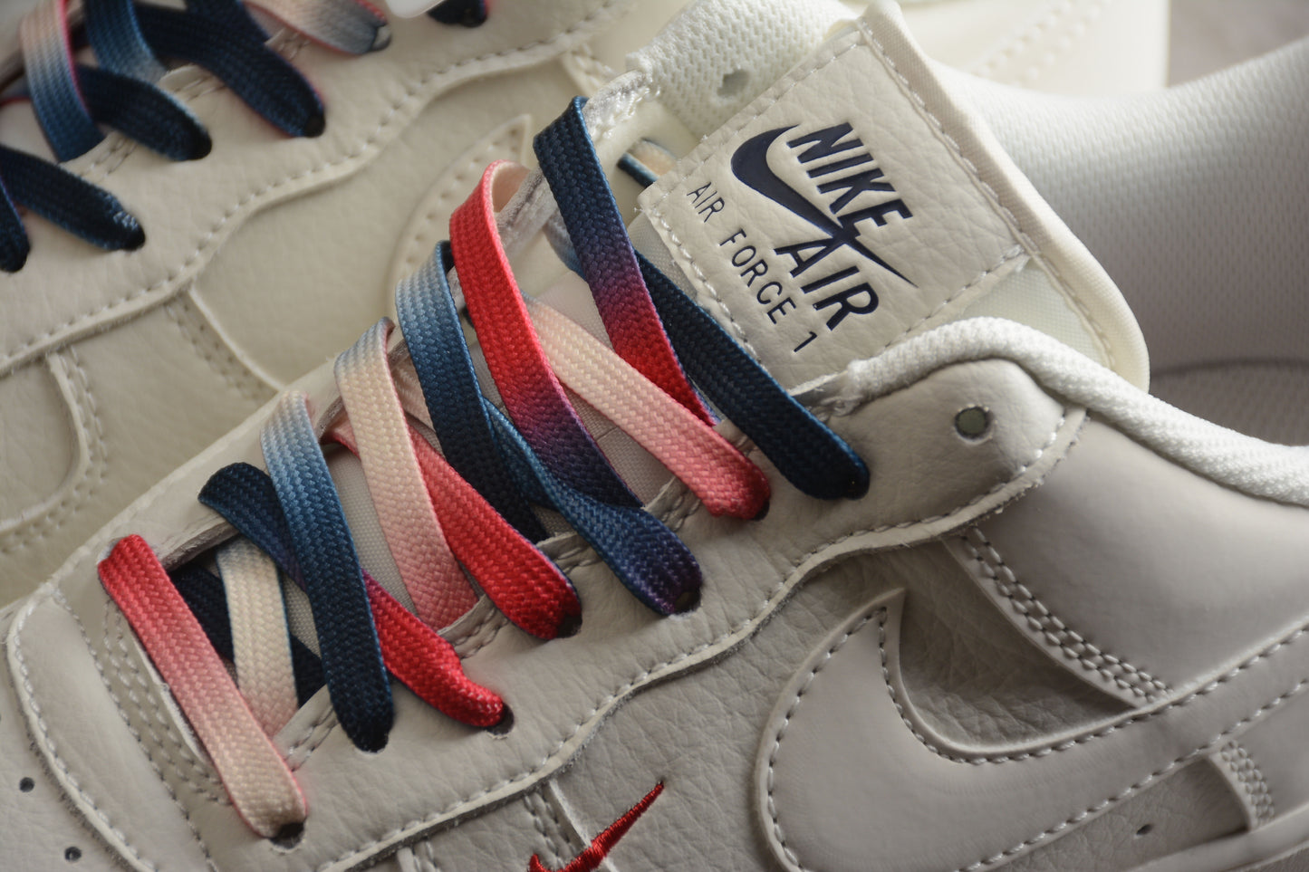 Nike Air Force 1 ’07 Low University Red White Blue