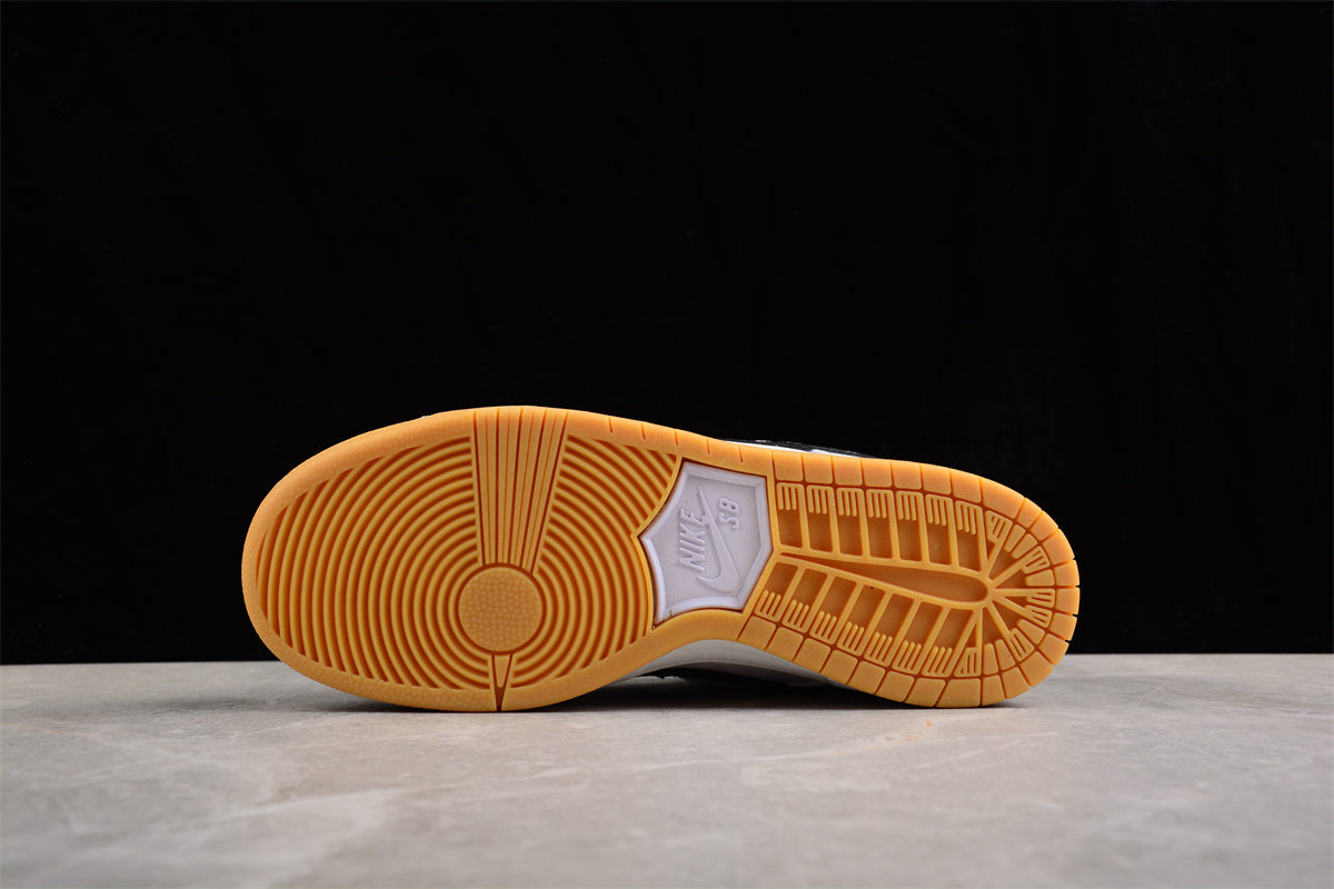 Nike SB Dunk Low Pro ISO "White Gum"