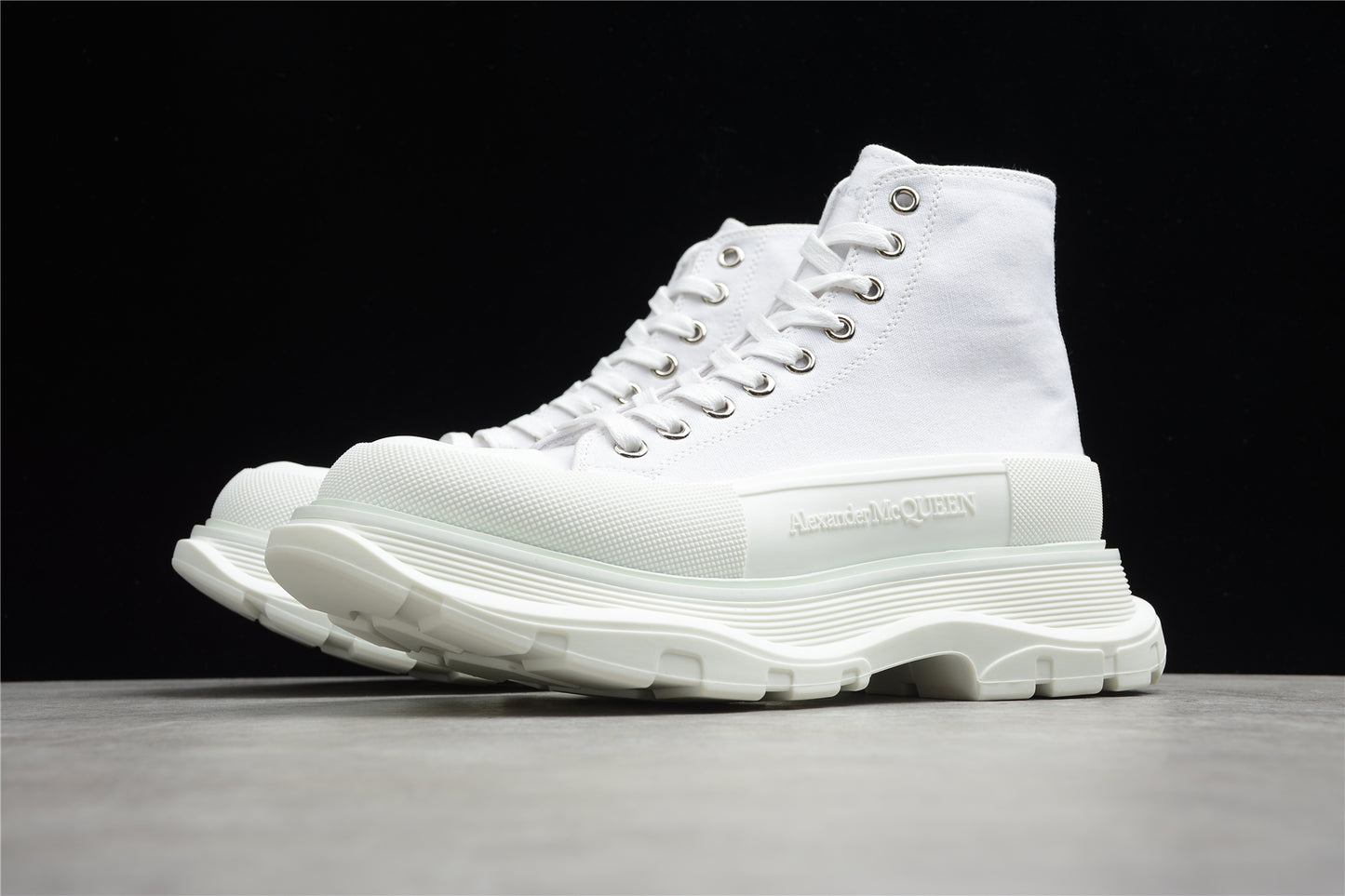 Alexander McQueen Tread Slick Boot Leather White White - Best Reps Website 2025