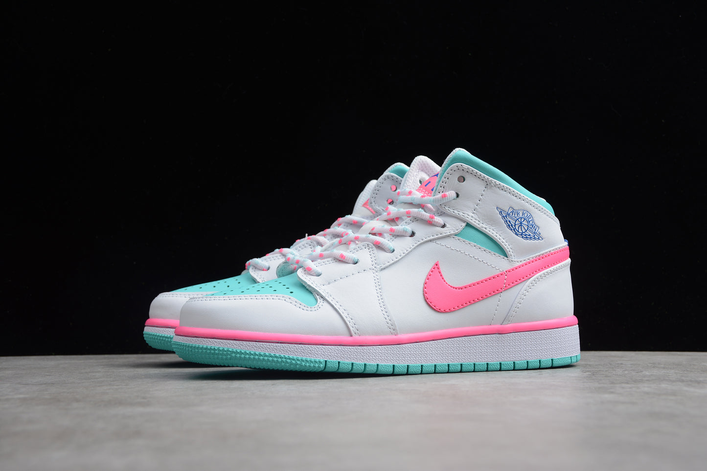 Air Jordan 1 Mid GS "Digital Pink"