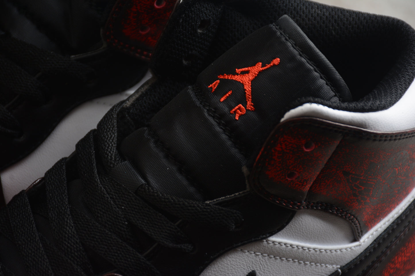 Jordan 1 Mid Wear-Away Chicago - Best Reps Website 2025