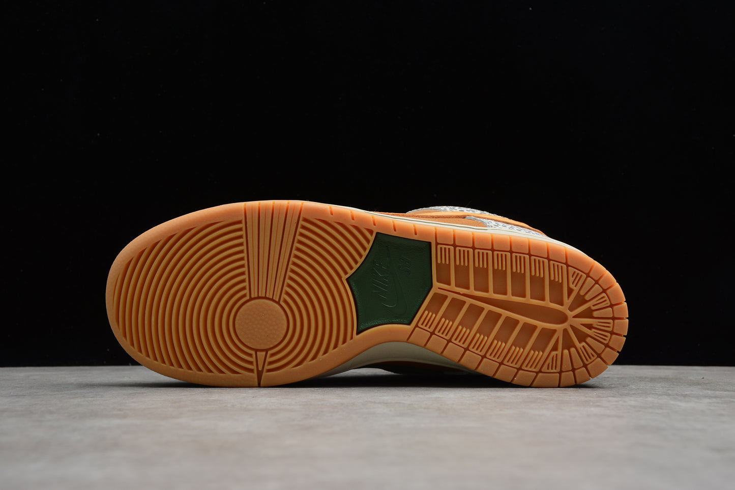 Nike SB Dunk Low Pro "Safari" -Switchreps