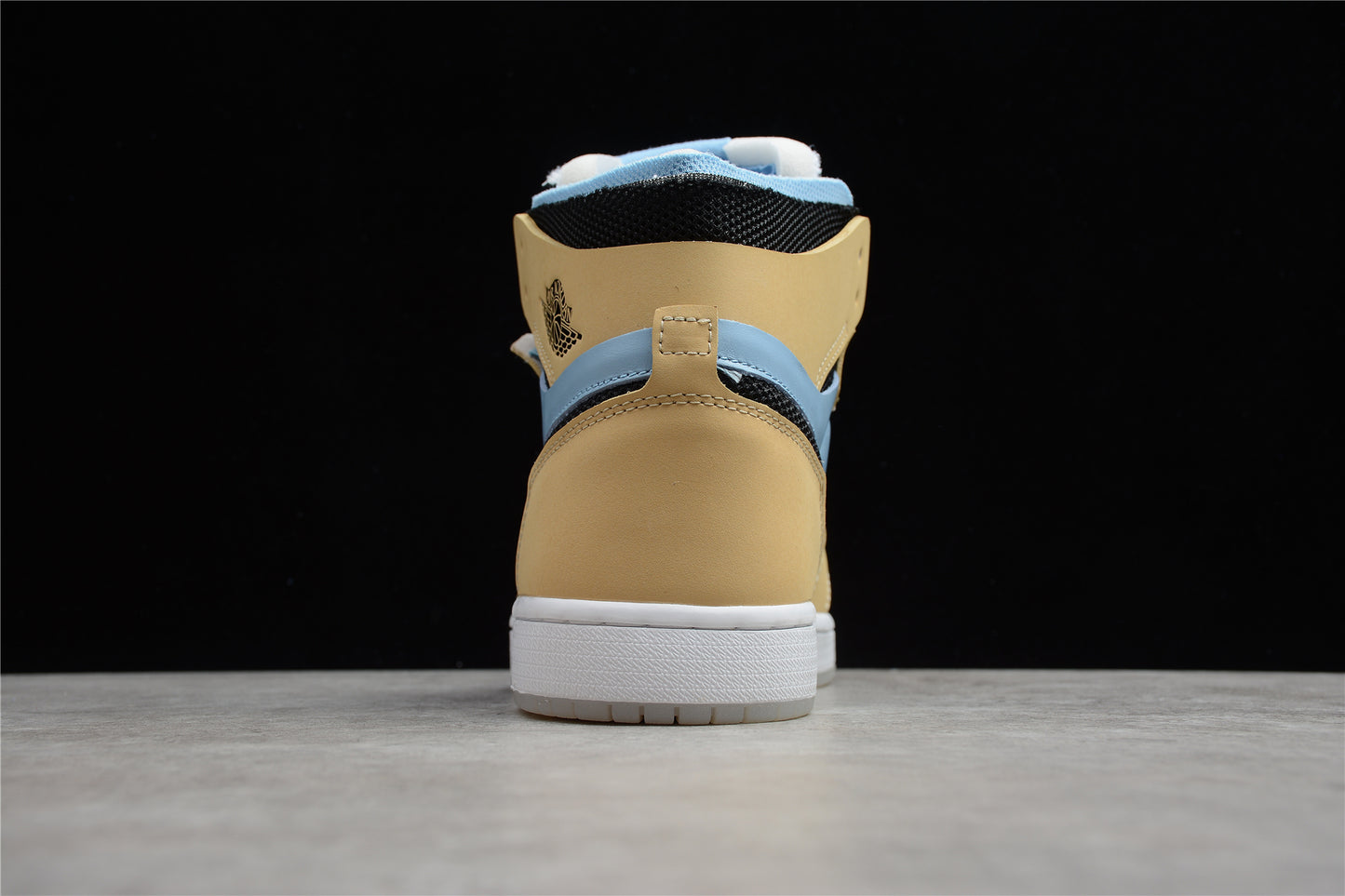 Air Jordan 1 Zoom CMFT "Psychic Blue"