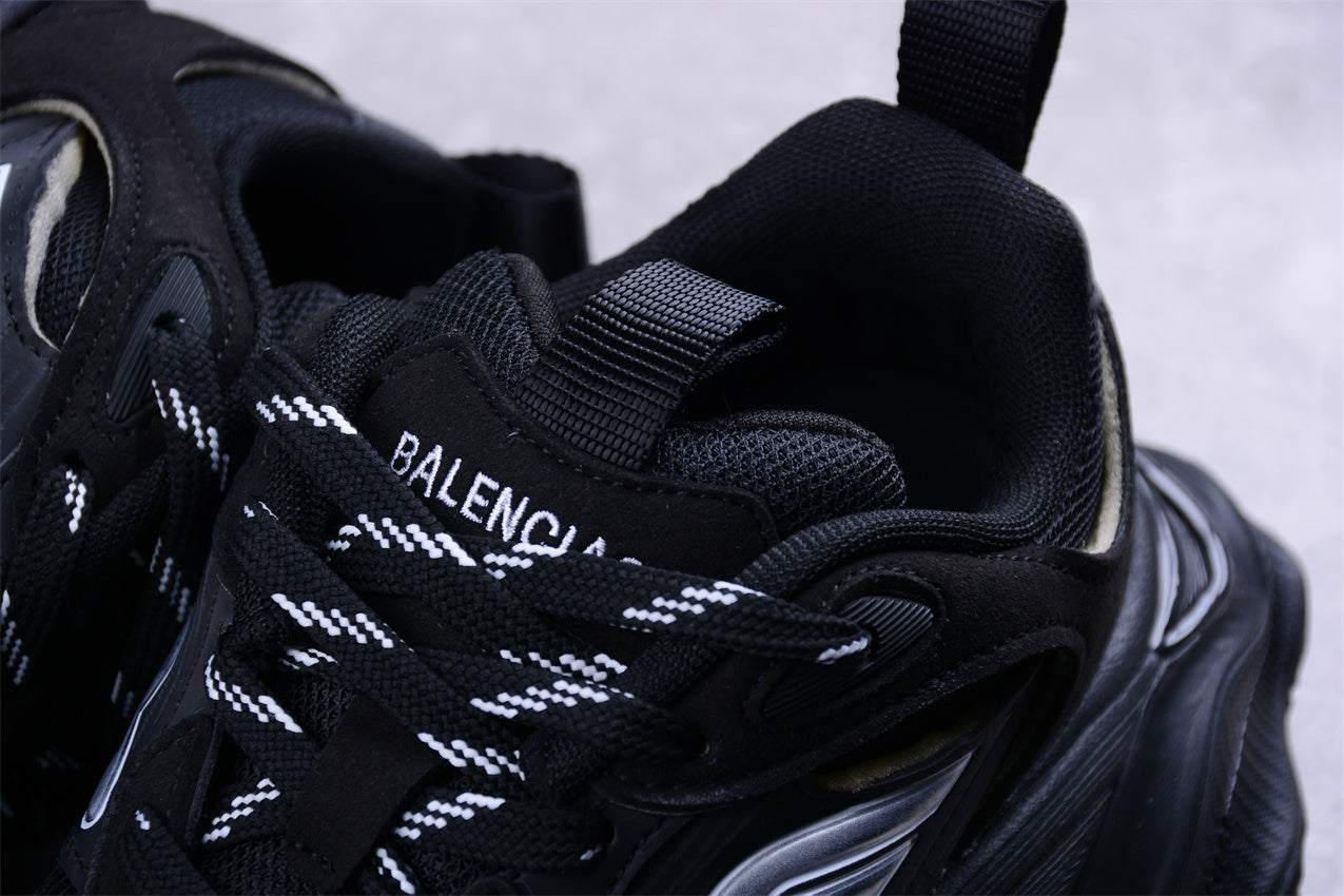 Balenciaga Cargo Sneaker in Black