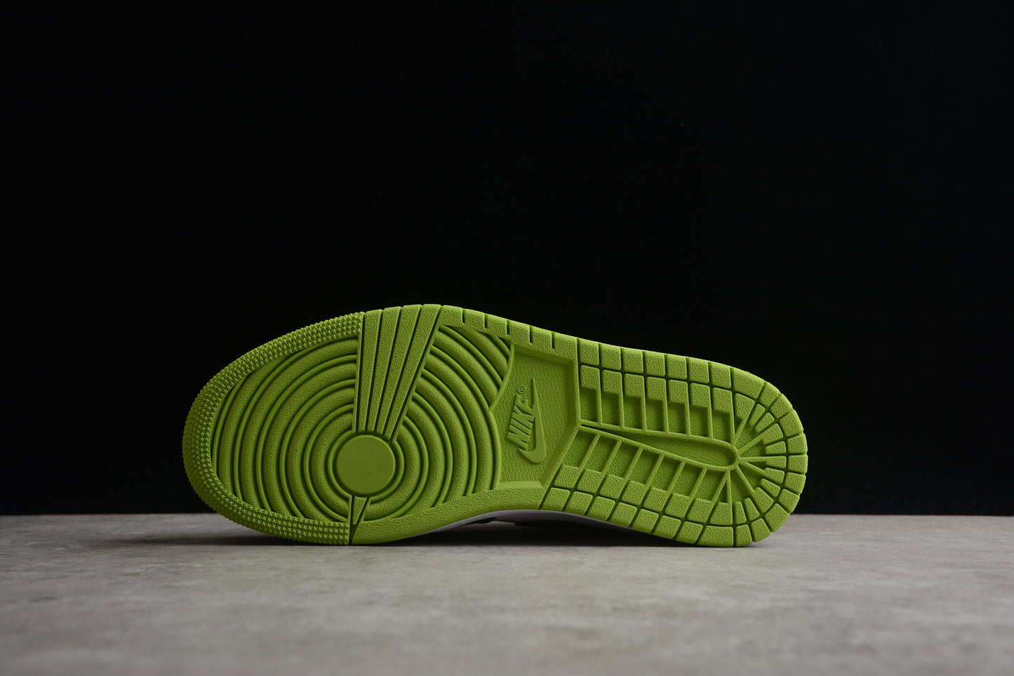 Air Jordan 1 Low SE "Vivid Green Snakeskin" - Best Reps Website 2025