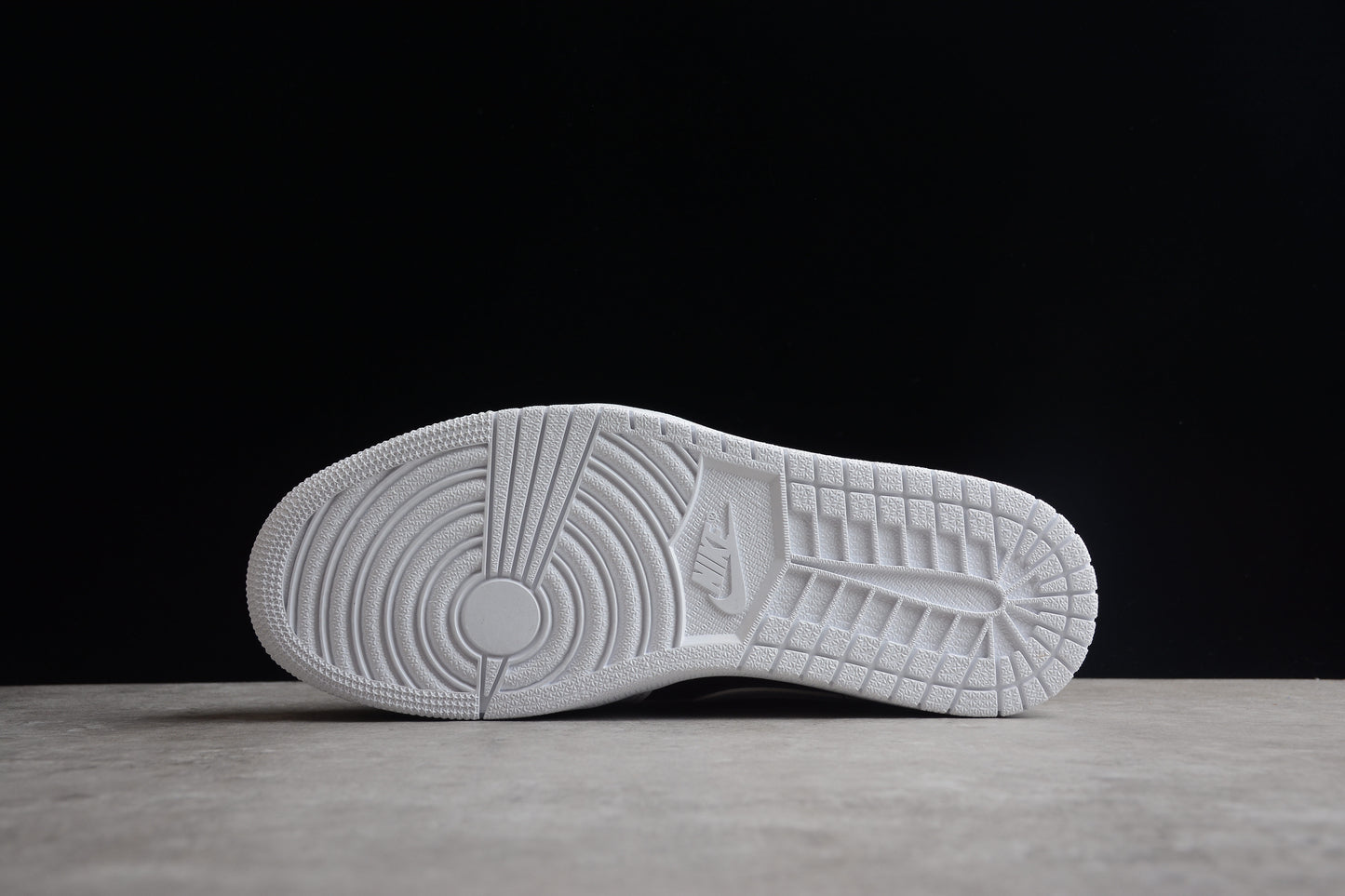 Nike Air Jordan 1 Low "Panda Trainers"