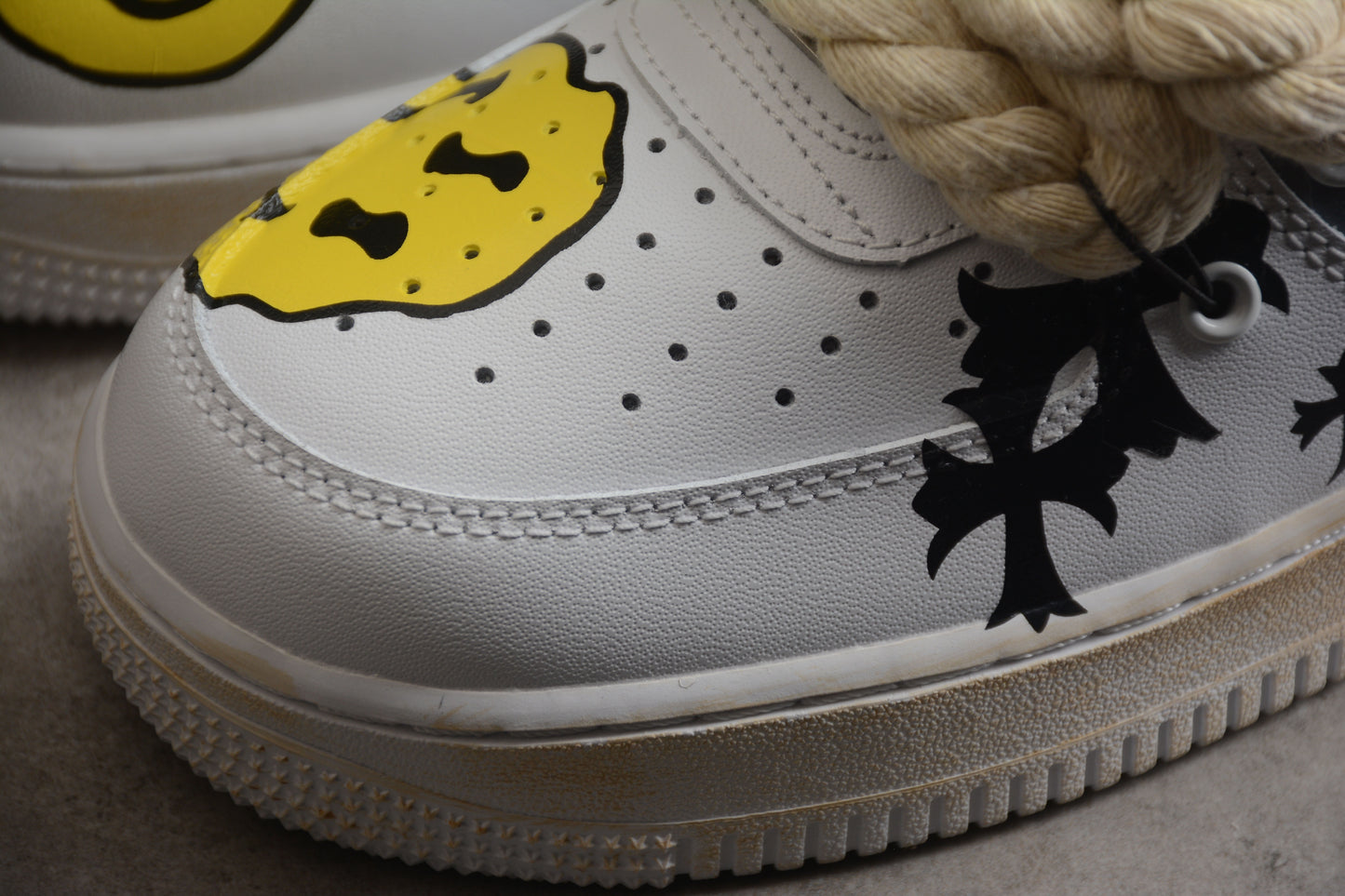 Custom Nike Air Force 1 Low "SMILE"