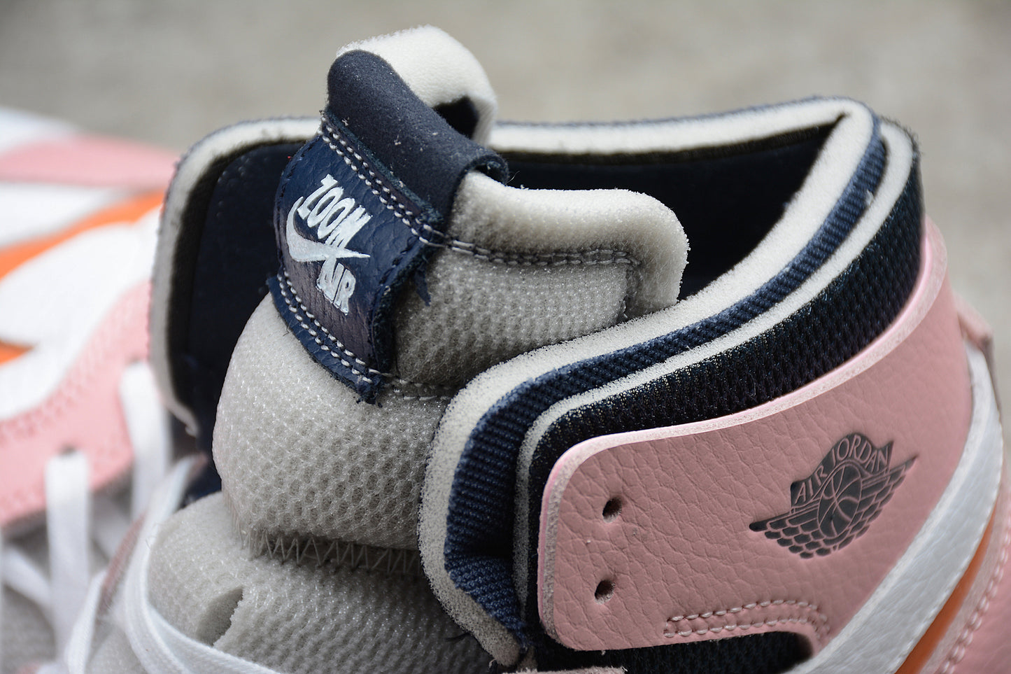 Air Jordan 1 High Zoom Air CMFT "Pink Glaze" (W)