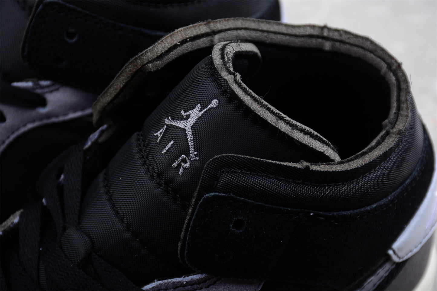 Air Jordan 1 Mid "Inside Out" - Best Reps Website 2025