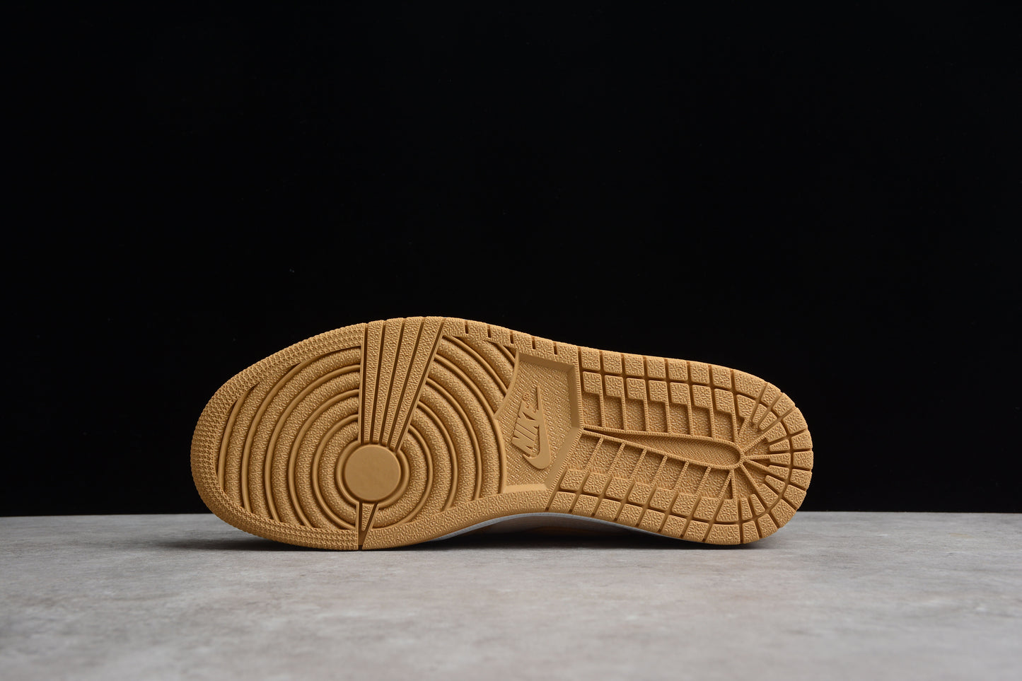 Air Jordan 1 Low SE "Twine" (Corduroy)