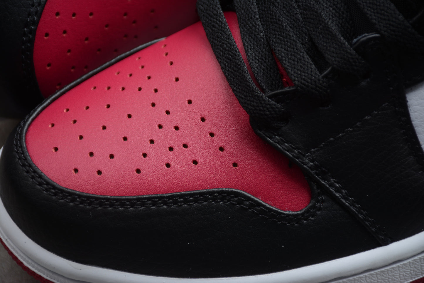Nike Air Jordan 1 Mid "Bred Toe" (Black/Red/White) - Best Reps Website 2025