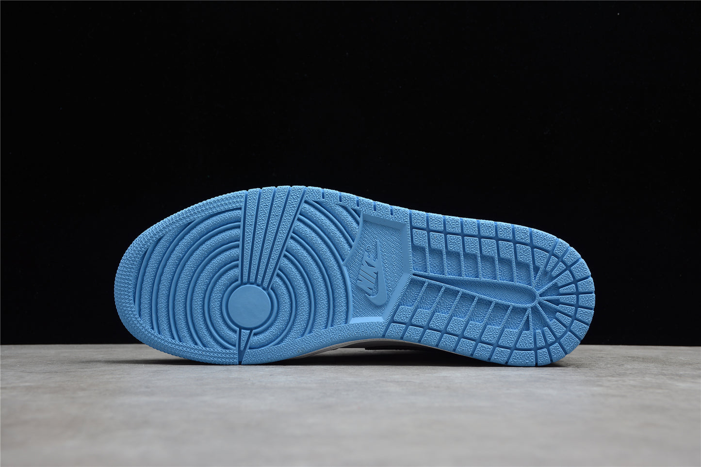 Air Jordan 1 Mid "University Blue Black" - Best Reps Website 2025