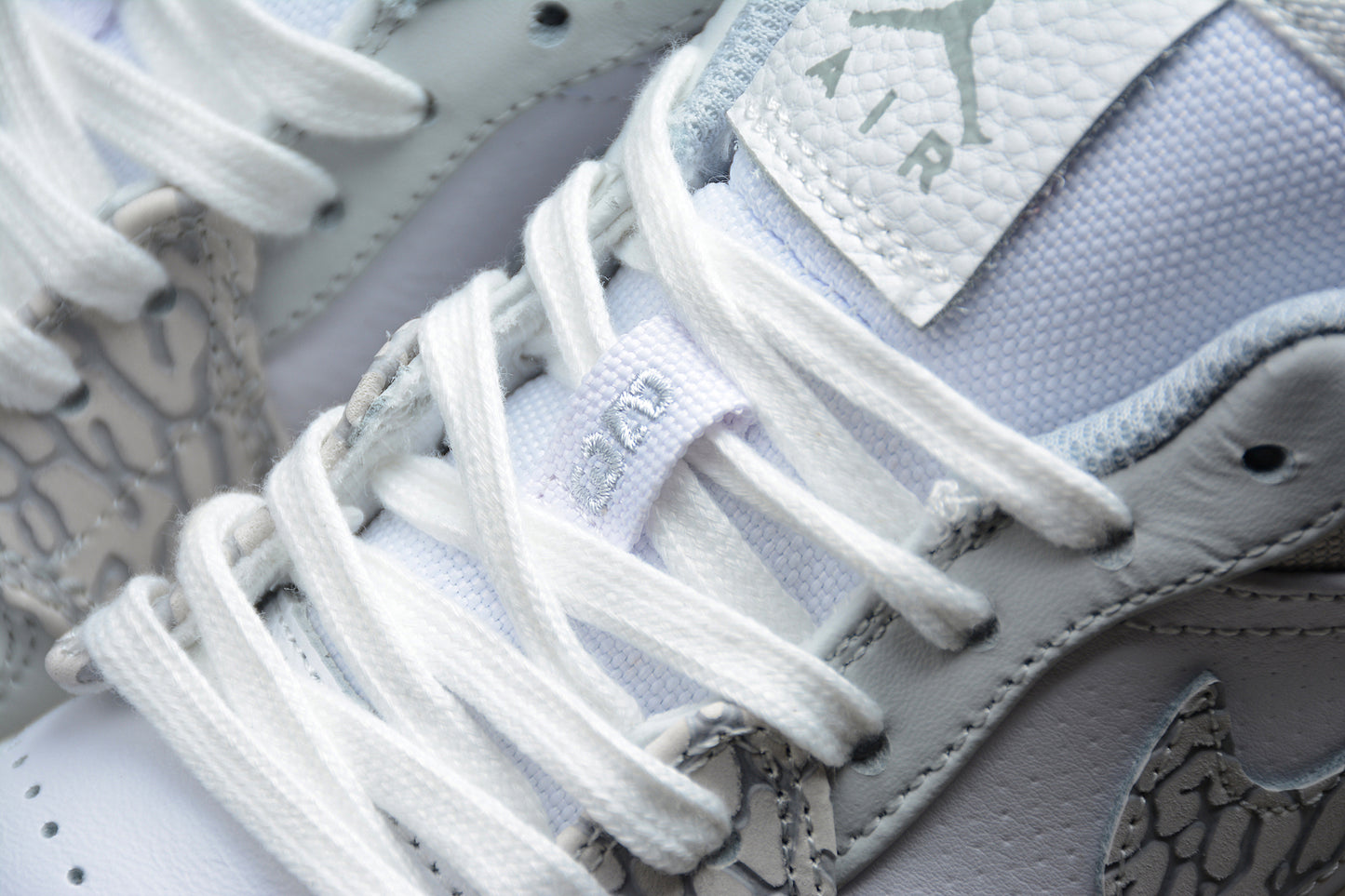Air Jordan 1 Low PRM“Elephant Print” DH4269-100 - Best Reps Website 2025