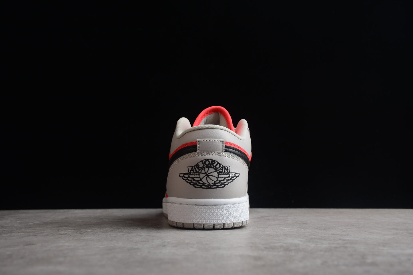 Nike Air Jordan 1 Retro Low ‘Light Iron Ore/Siren Red’