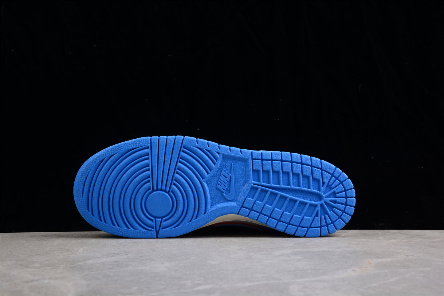Otomo Katsuhiro x Nike SB Dunk Low "Steamboy OST" Blue