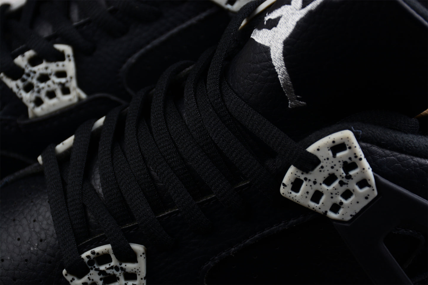 Air Jordan 4 Retro GS "Oreo" - Best Reps Website 2025