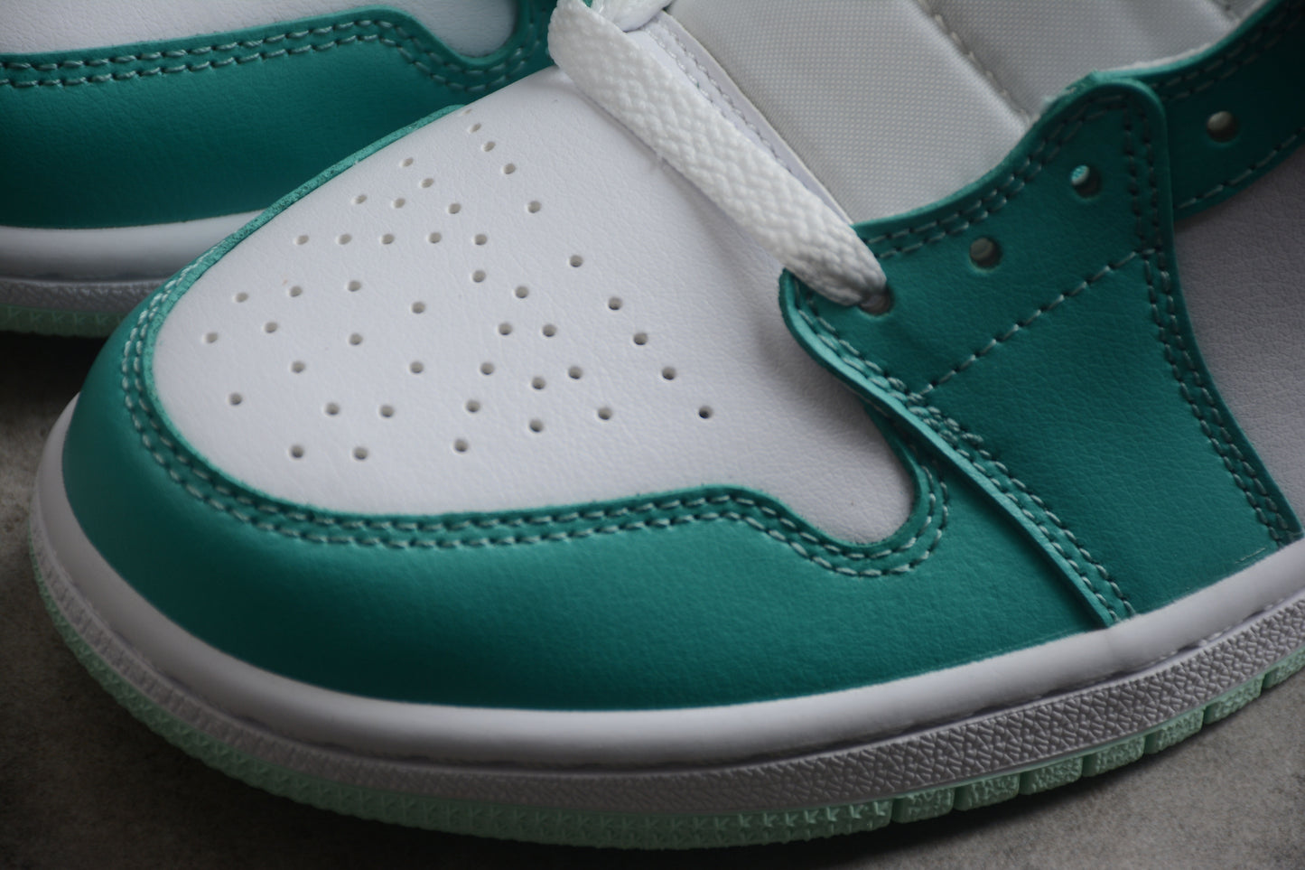 Nike Air Jordan 1 Mid "Washed Teal" - Best Reps Website 2025