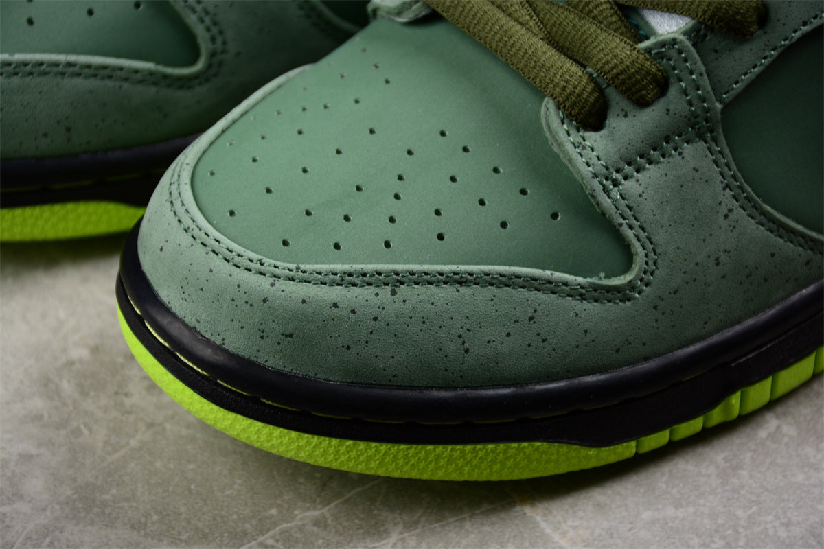 Concepts x Nike SB Dunk Low Pro "Green Lobster"