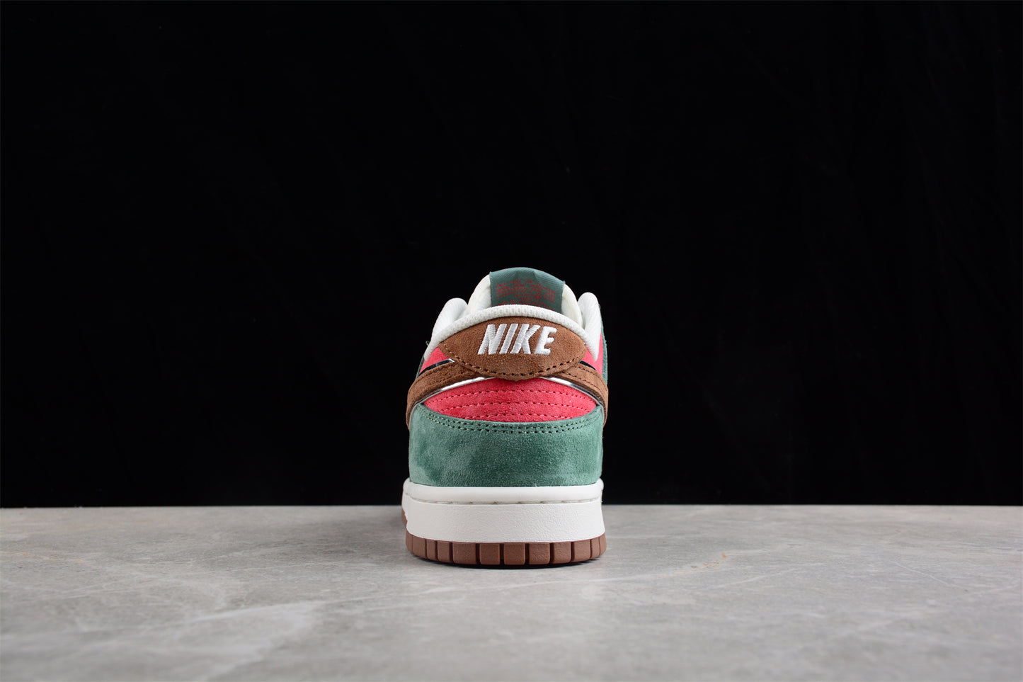 Otomo Katsuhiro x Nike SB Dunk Low "Steamboy OST" Grey/Green/Brown - Best Reps Website 2025