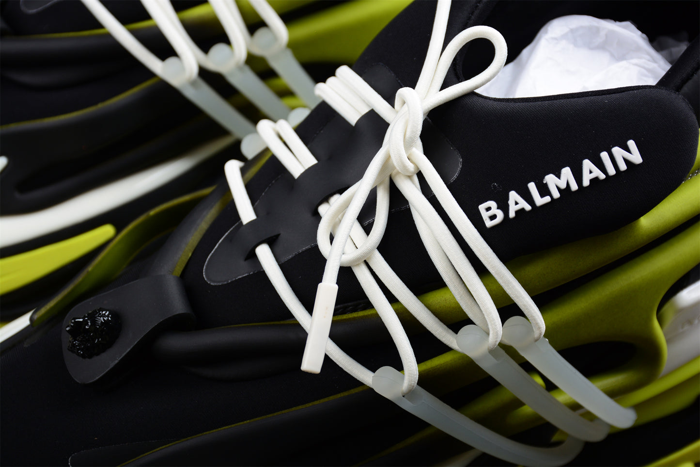 Balmain Unicorn Low-Top Sneakers in Black/Yellow – Neoprene & Leather