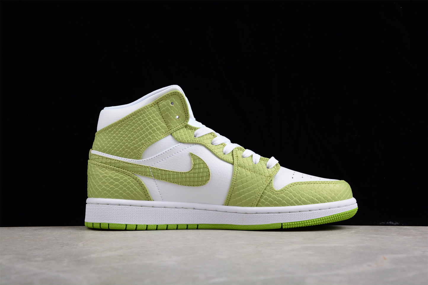 Nike Air Jordan 1 Mid SE "Green Python" - Best Reps Website 2025