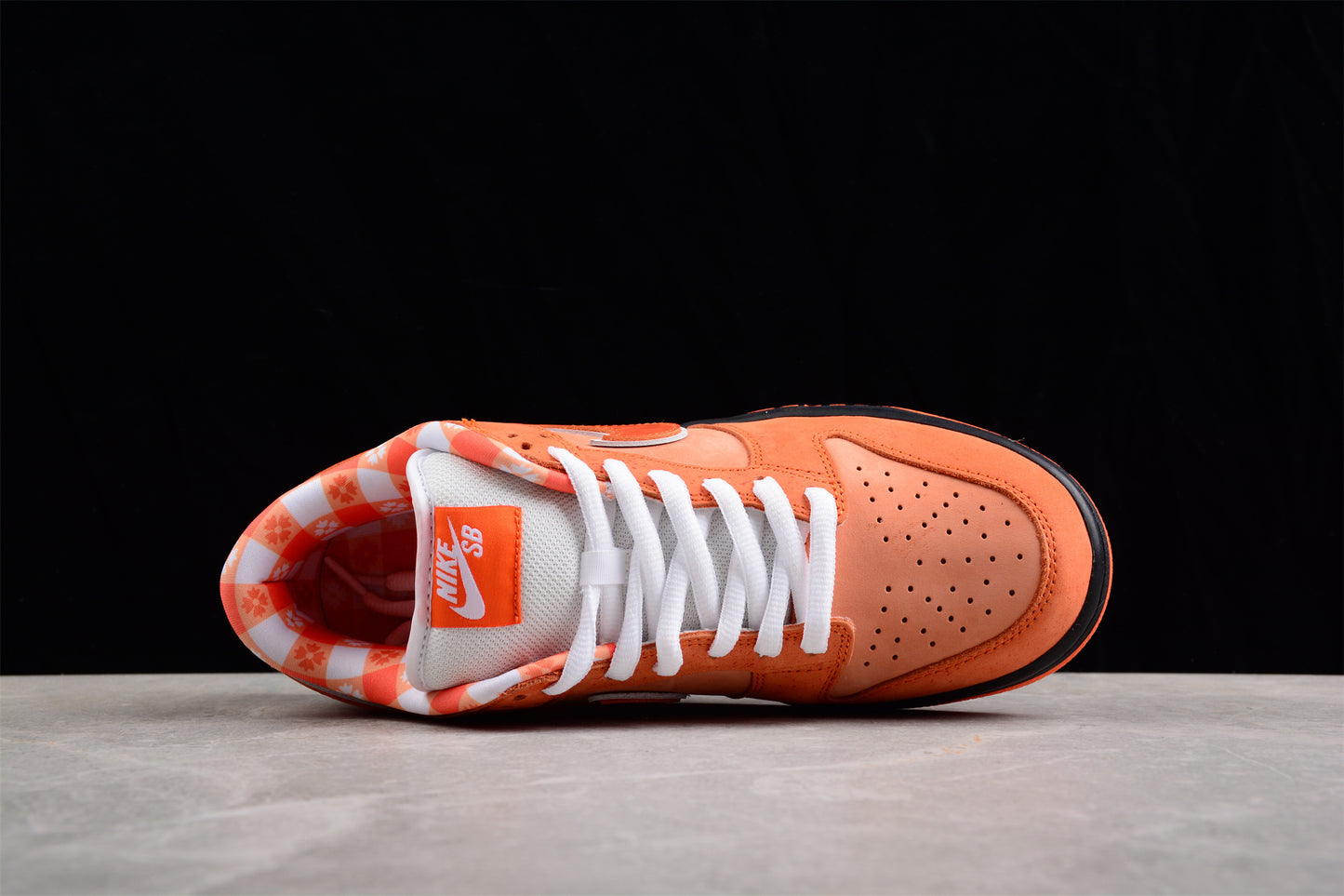 Concepts x Nike SB Dunk Low "Orange Lobster"