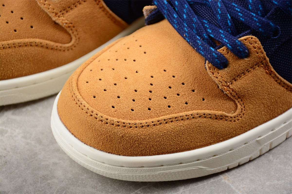 Nike SB Dunk Low Pro Desert Oak/Midnight Navy