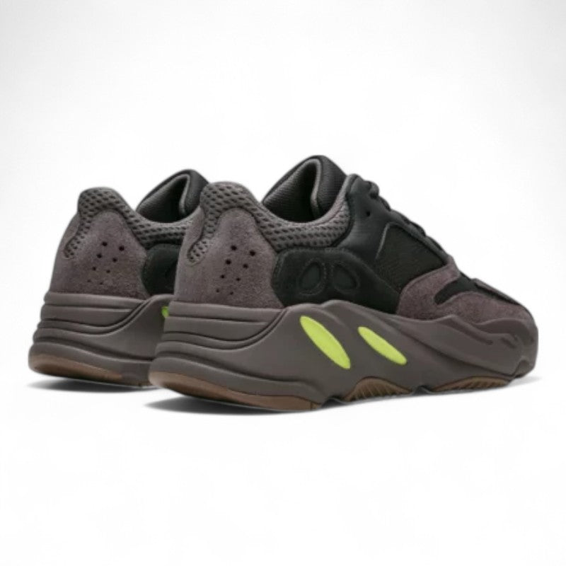 Yeezy Boost 700 'Mauve'