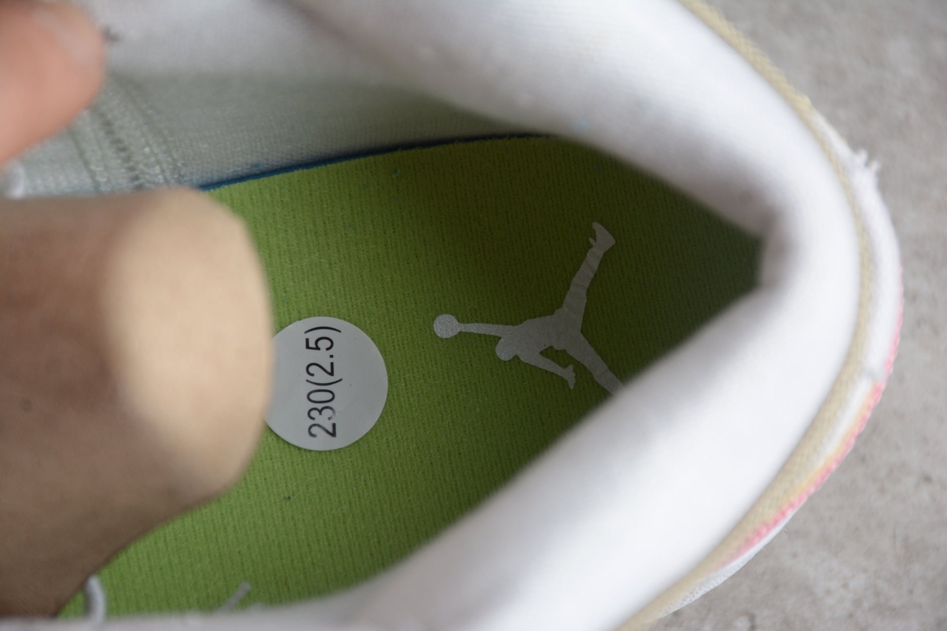 Nike Air Jordan 1 Mid SE White/Vivid Green - Best Reps Website 2025
