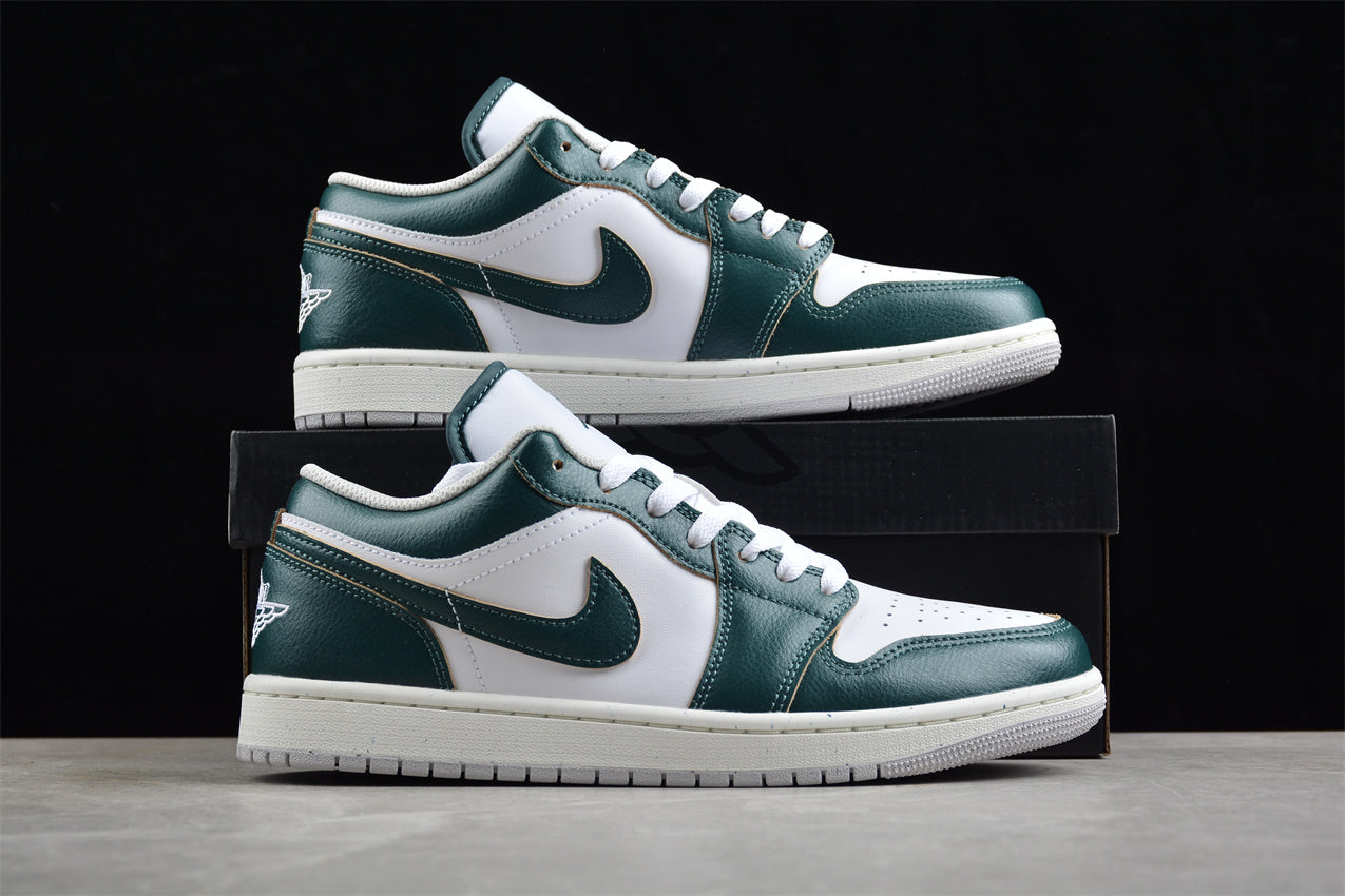 Air Jordan 1 Low SE "Oxidized Green"