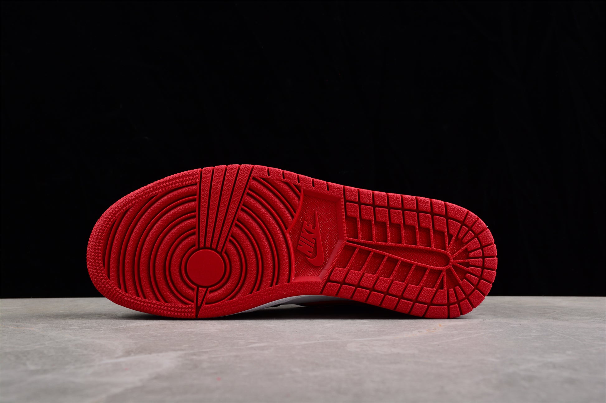 Air Jordan 1 Mid "Alternate Bred Toe" - Best Reps Website 2025