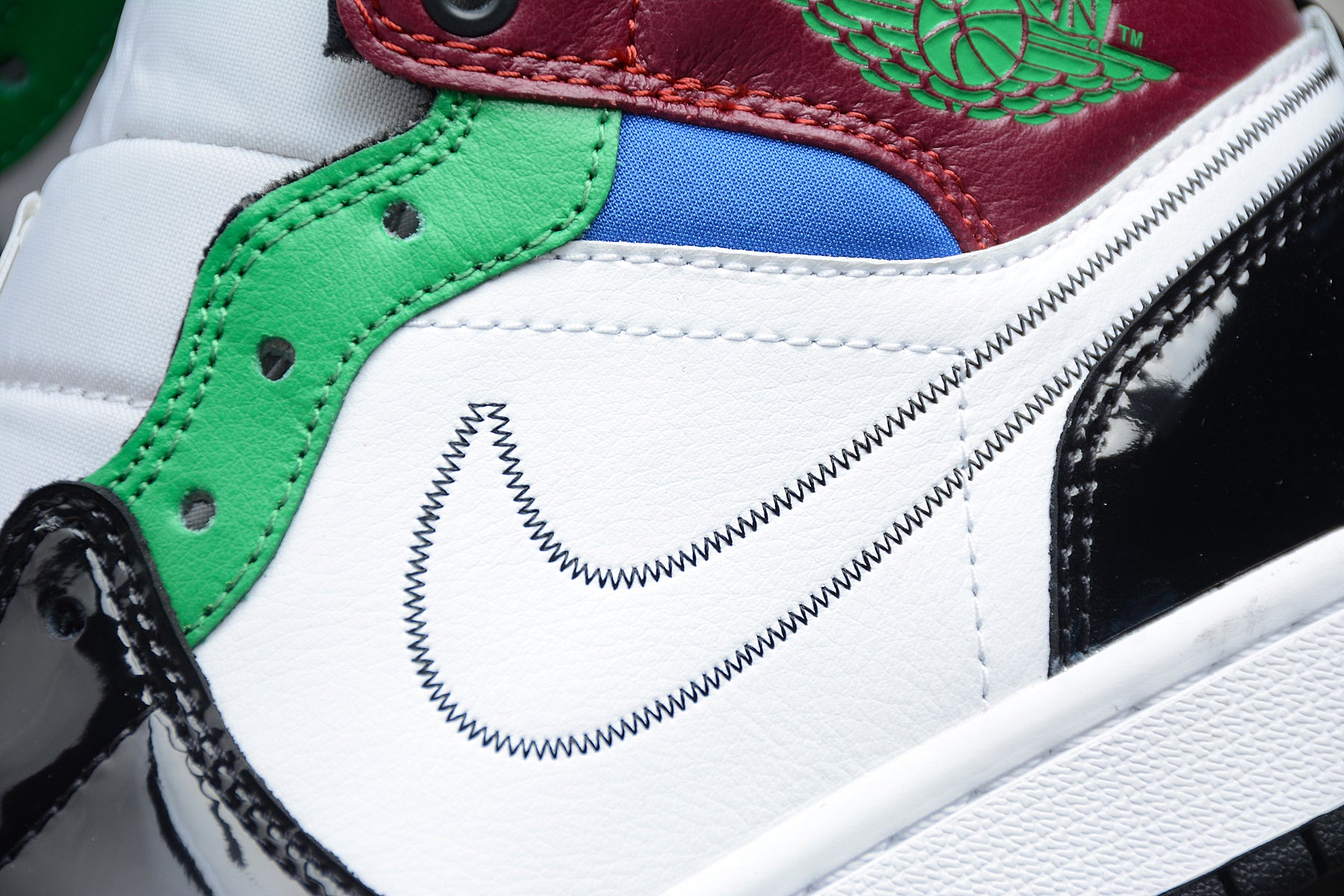 Air Jordan 1 Mid SE "Black White University Red" - Best Reps Website 2025
