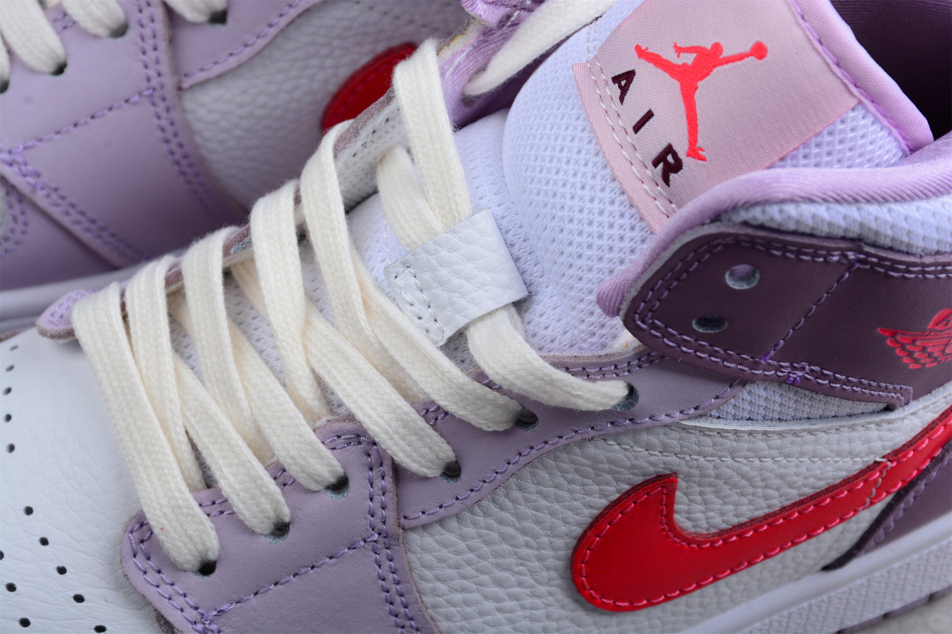 Air Jordan 1 Mid "Valentine’s Day" - Best Reps Website 2025