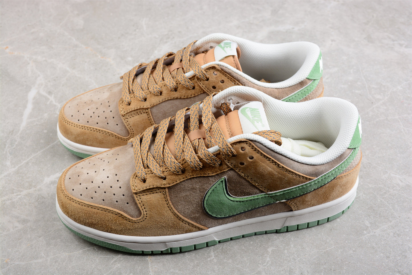 Otomo Katsuhiro x Nike SB Dunk Low "Steamboy OST" Khaki/Green - Best Reps Website 2025