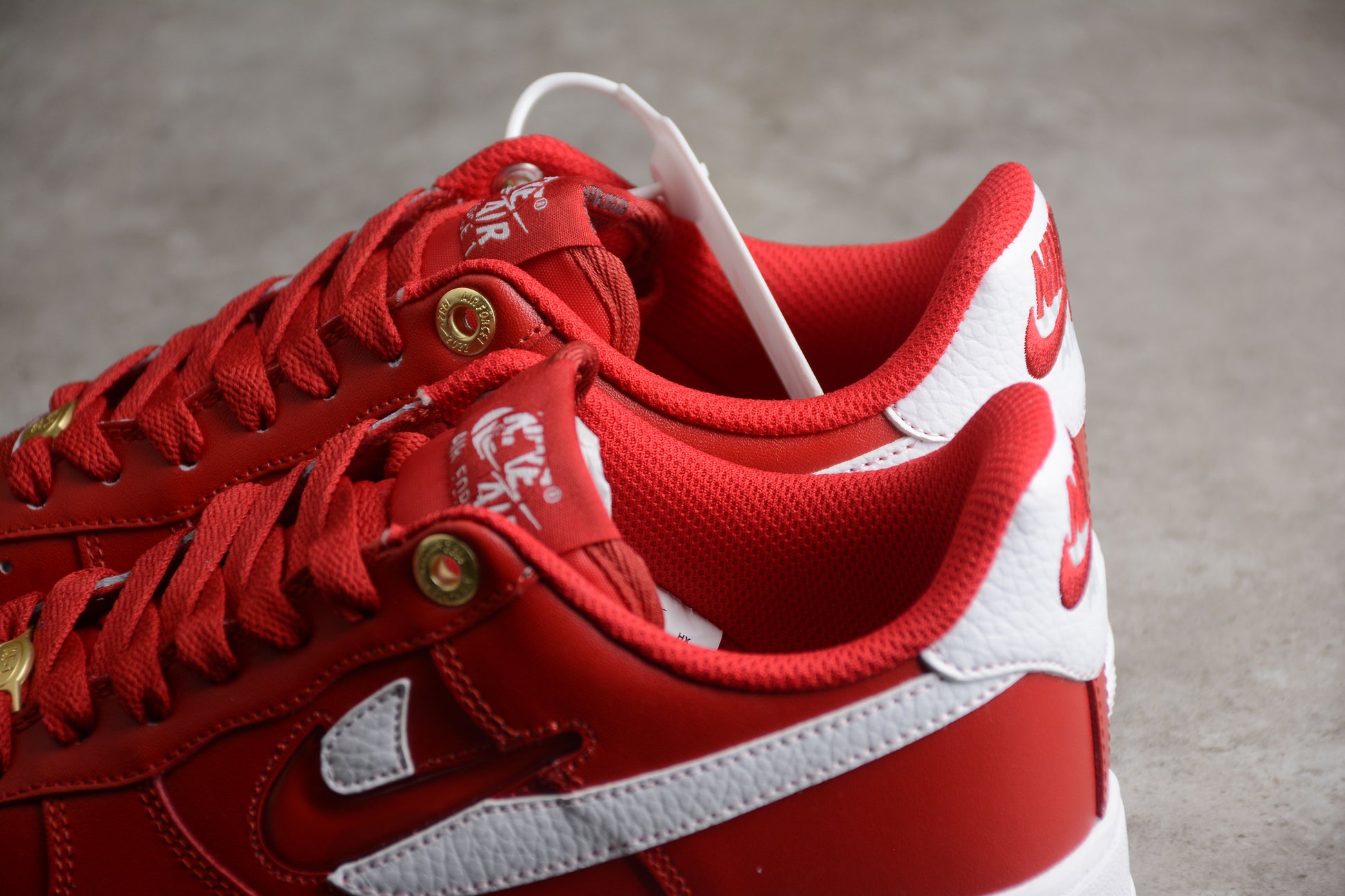 Nike Air Force 1 '07 Premium "Team Red"