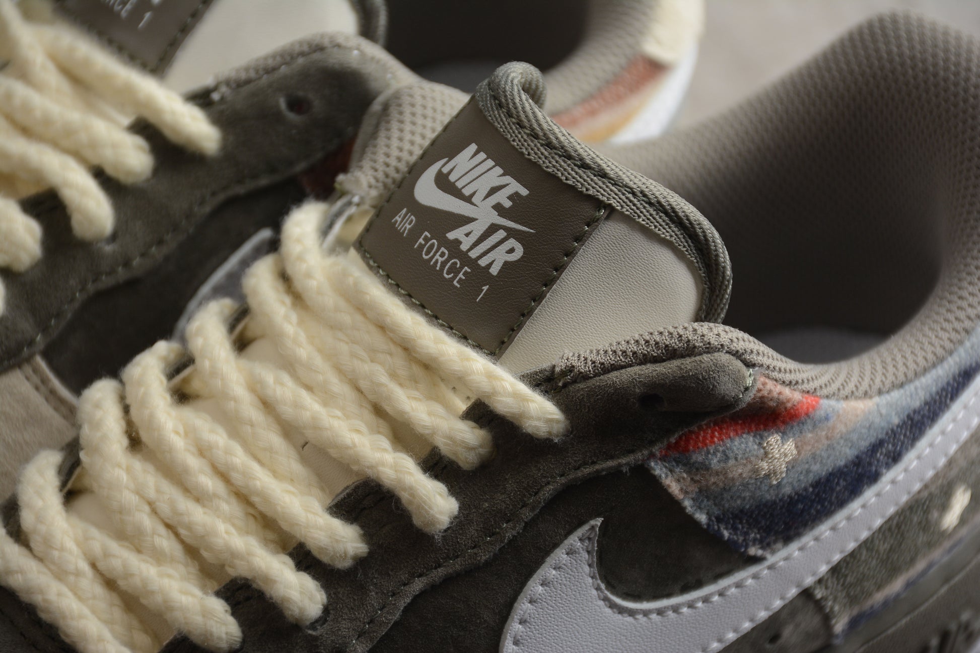 Air Force 1 '07 Low "Cargidan (Dot Perfect) DK Grey"