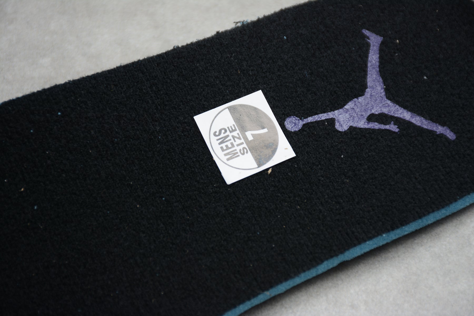 Air Jordan 1 Low "Court Purple" - 553558-125
