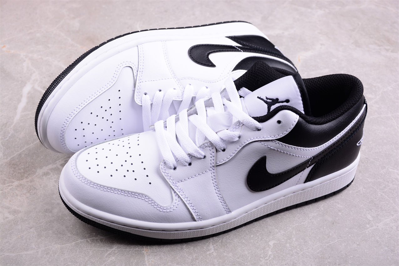 Air Jordan 1 Low "White and Black"